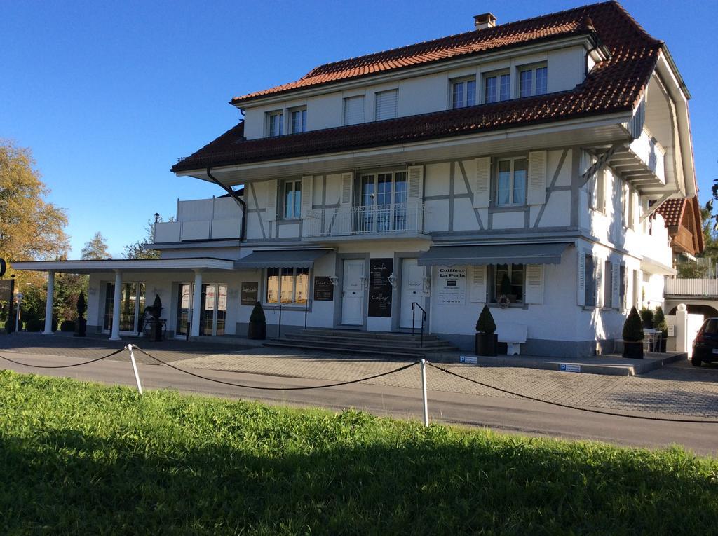 Landcafe mit Mini Hotel Burgdorf Exterior foto
